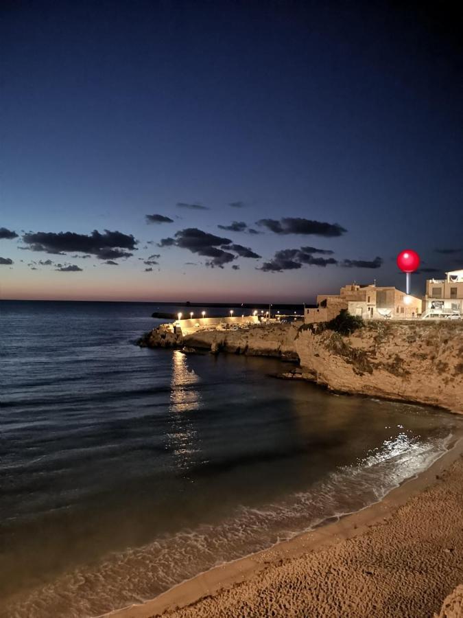 La Casa Nella Roccia Villa Теразини Екстериор снимка